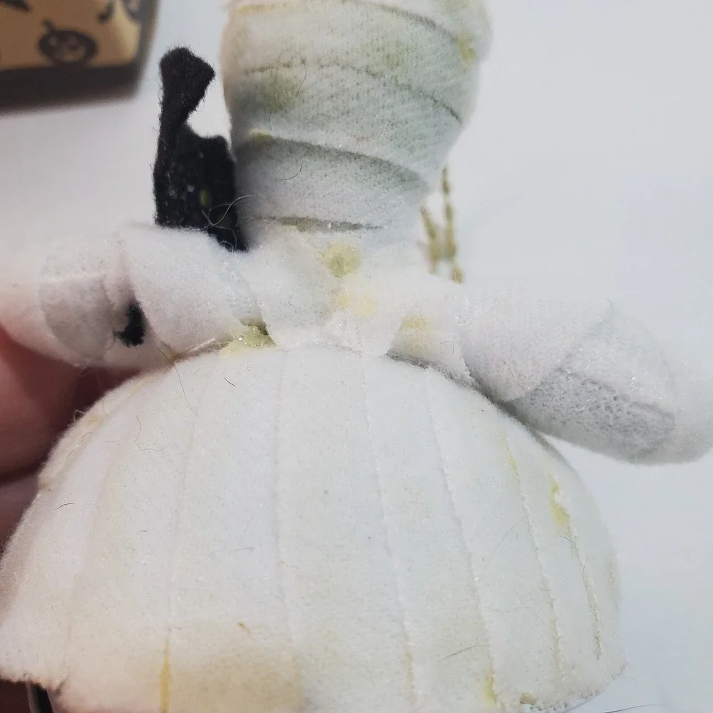 Avon Halloween Jingle Bell Ornament Window Spooky Fun Pals Metal Felt Matt Mummy